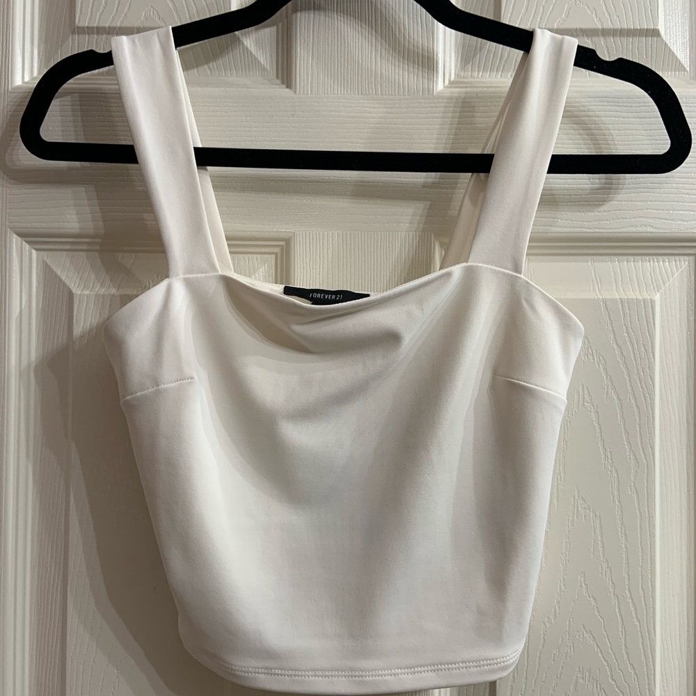 New with tags!! White crop top